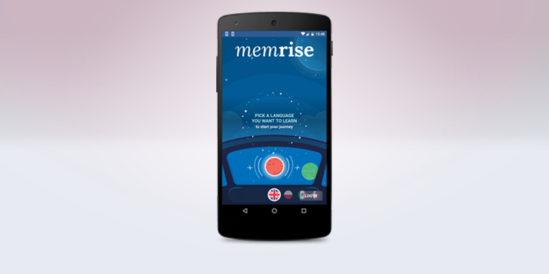 Logotipo do Memrise na tela de um smartphone